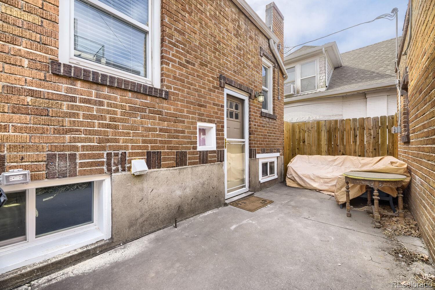 MLS Image #10 for 935 e virginia avenue,denver, Colorado