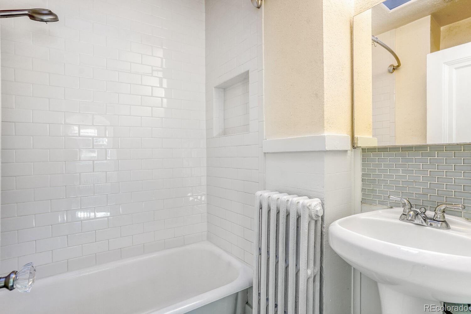 MLS Image #15 for 935 e virginia avenue,denver, Colorado