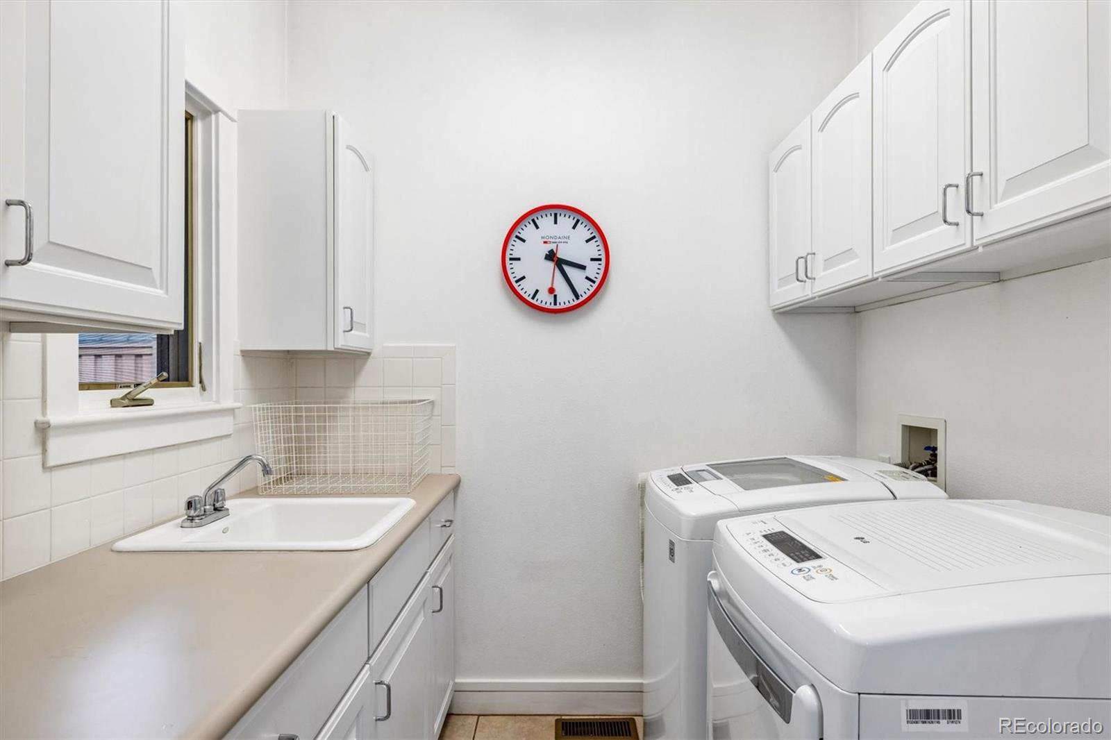 MLS Image #40 for 1108 s steele street,denver, Colorado