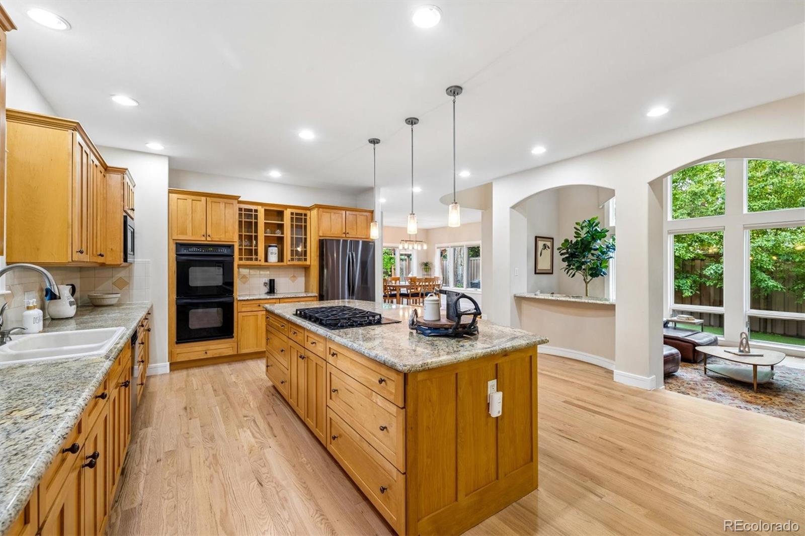 MLS Image #7 for 1108 s steele street,denver, Colorado