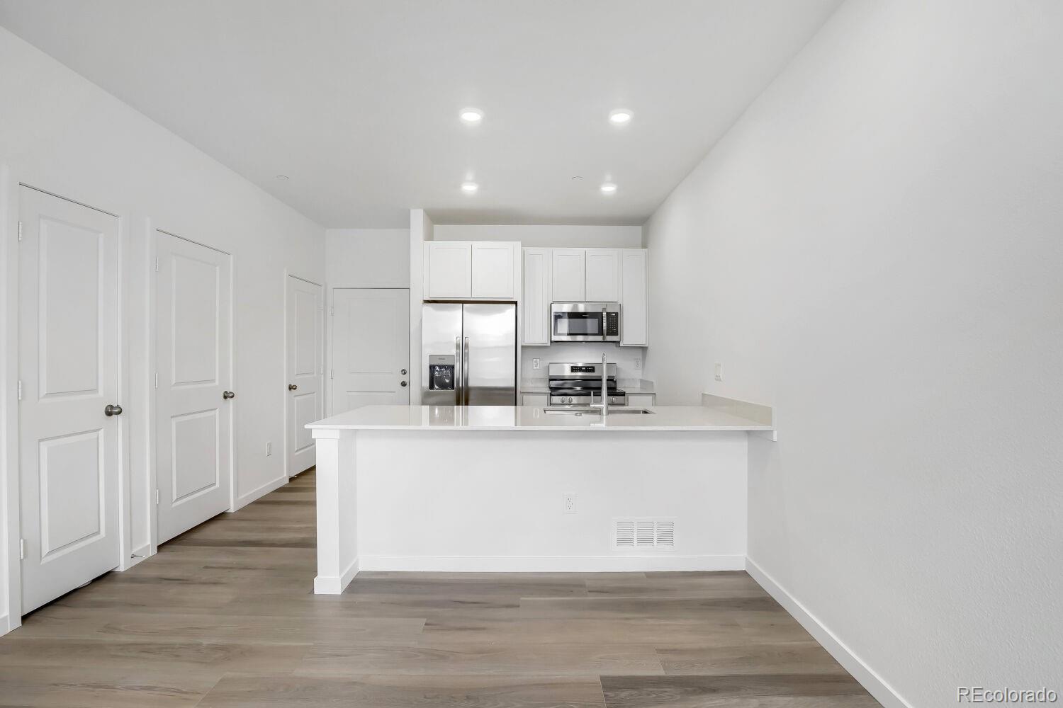 MLS Image #2 for 7656 s cherokee circle ,centennial, Colorado