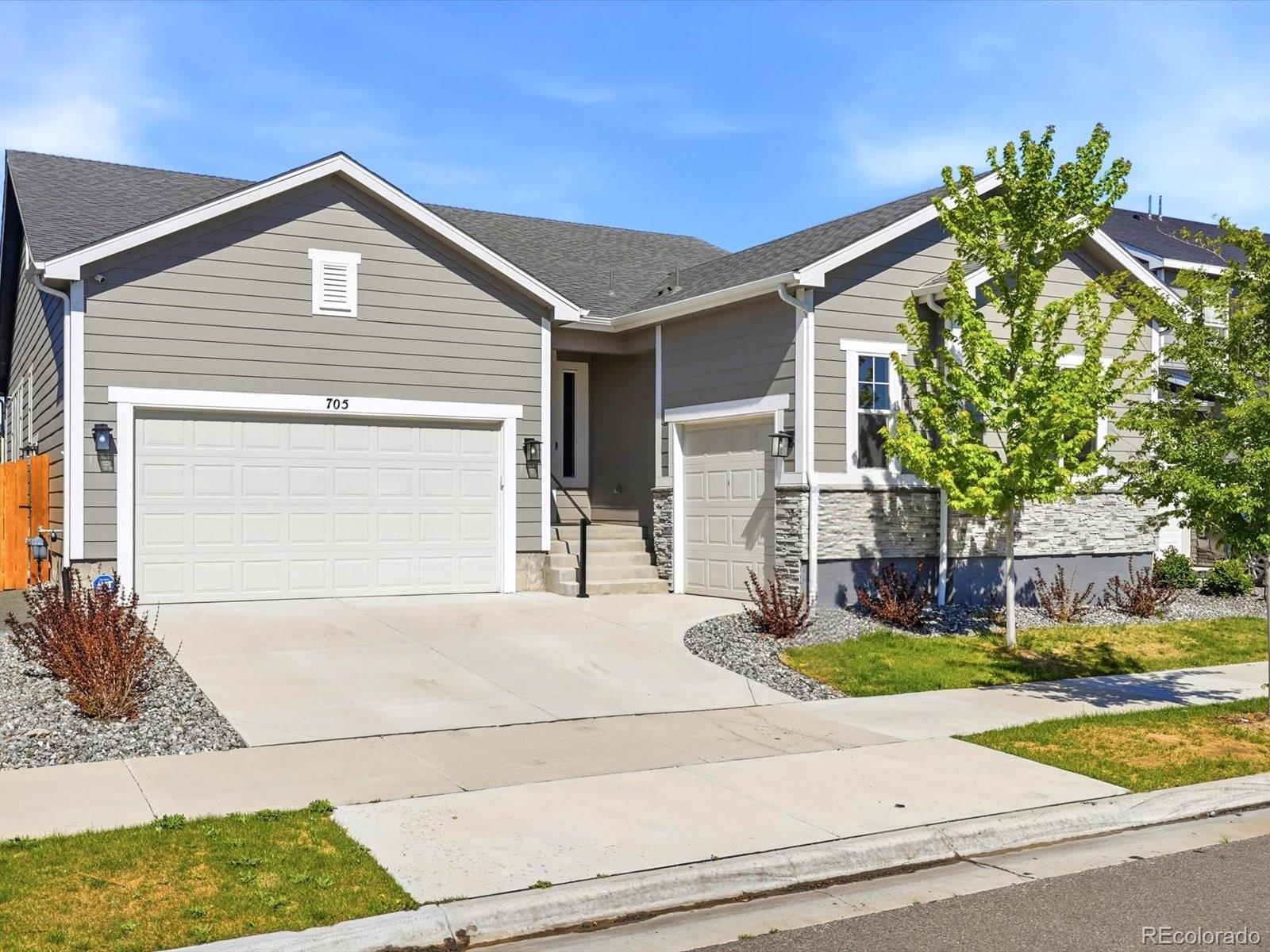MLS Image #3 for 705  hearthstone avenue,brighton, Colorado