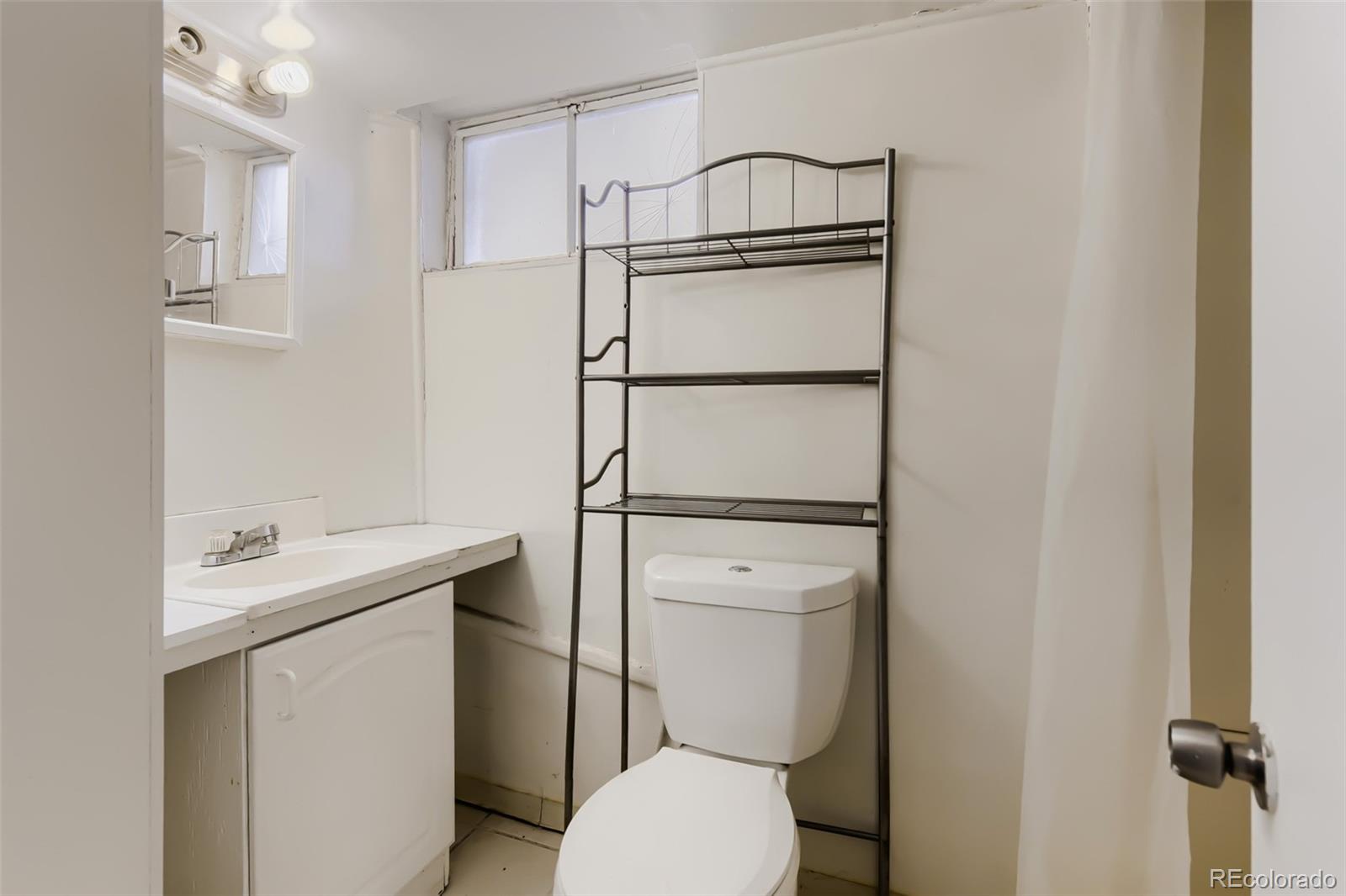 MLS Image #11 for 566  wolff street,denver, Colorado