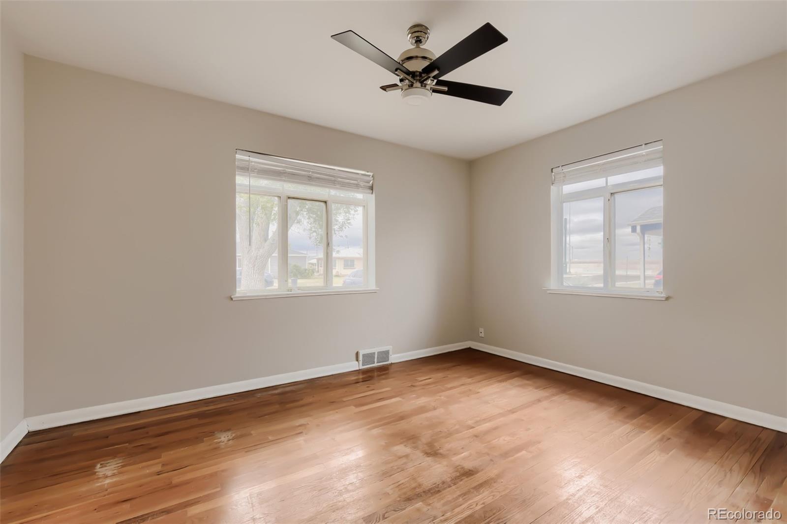MLS Image #6 for 566  wolff street,denver, Colorado