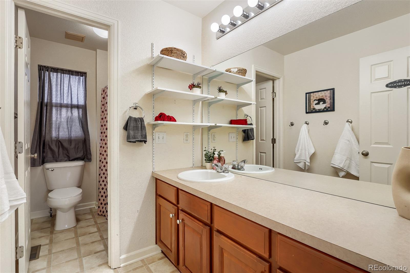 MLS Image #13 for 23738 e alabama place,aurora, Colorado