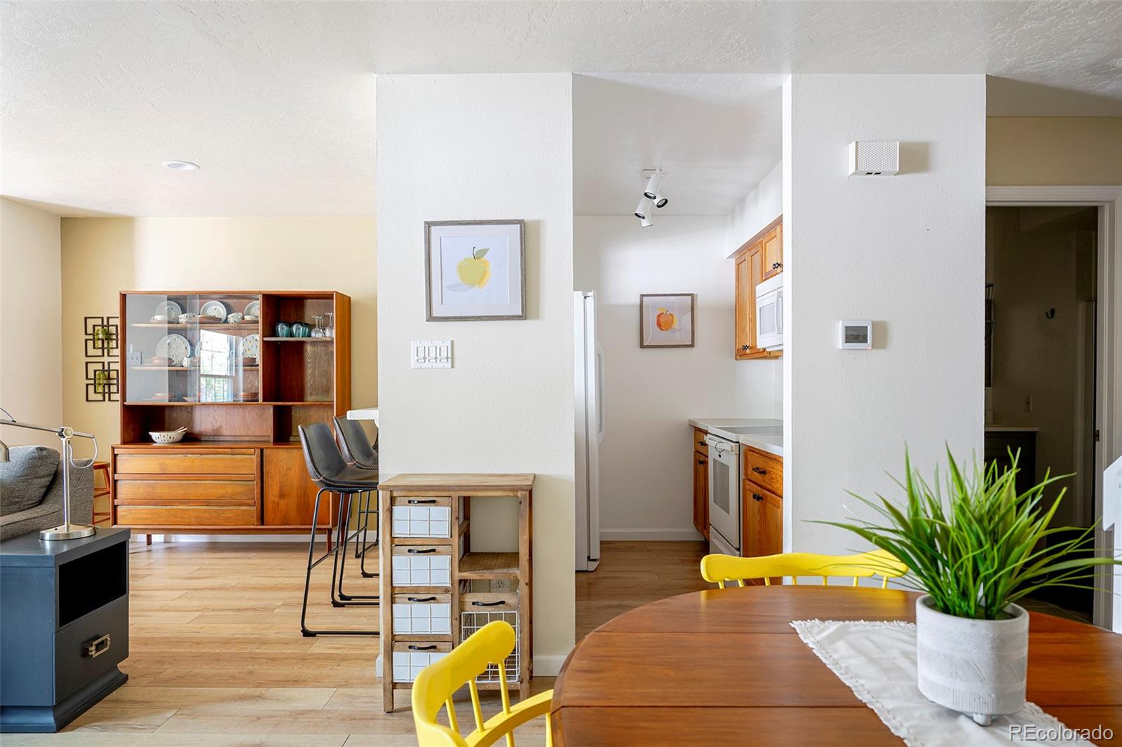 MLS Image #5 for 8472  everett way b,arvada, Colorado