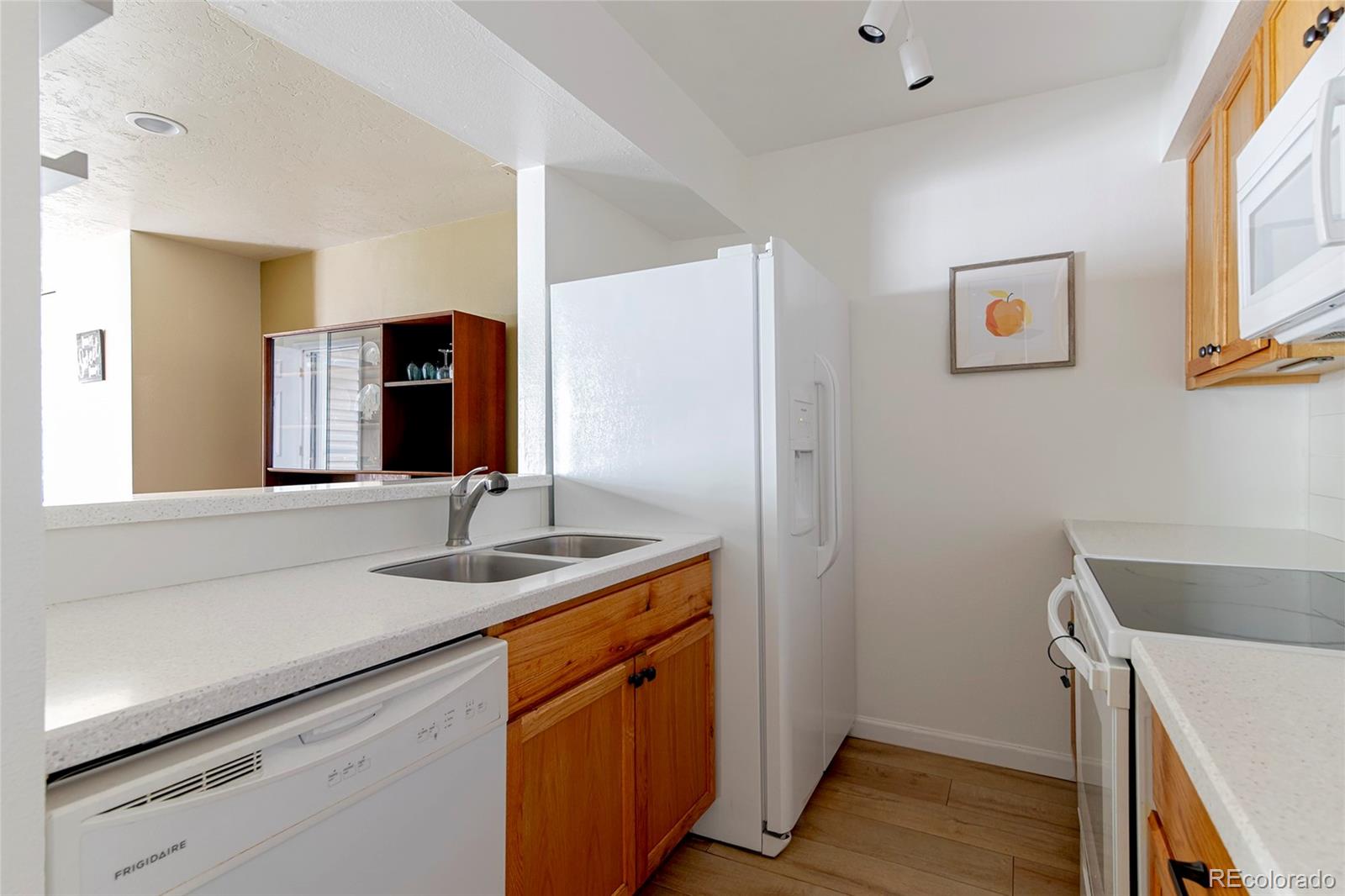 MLS Image #7 for 8472  everett way b,arvada, Colorado