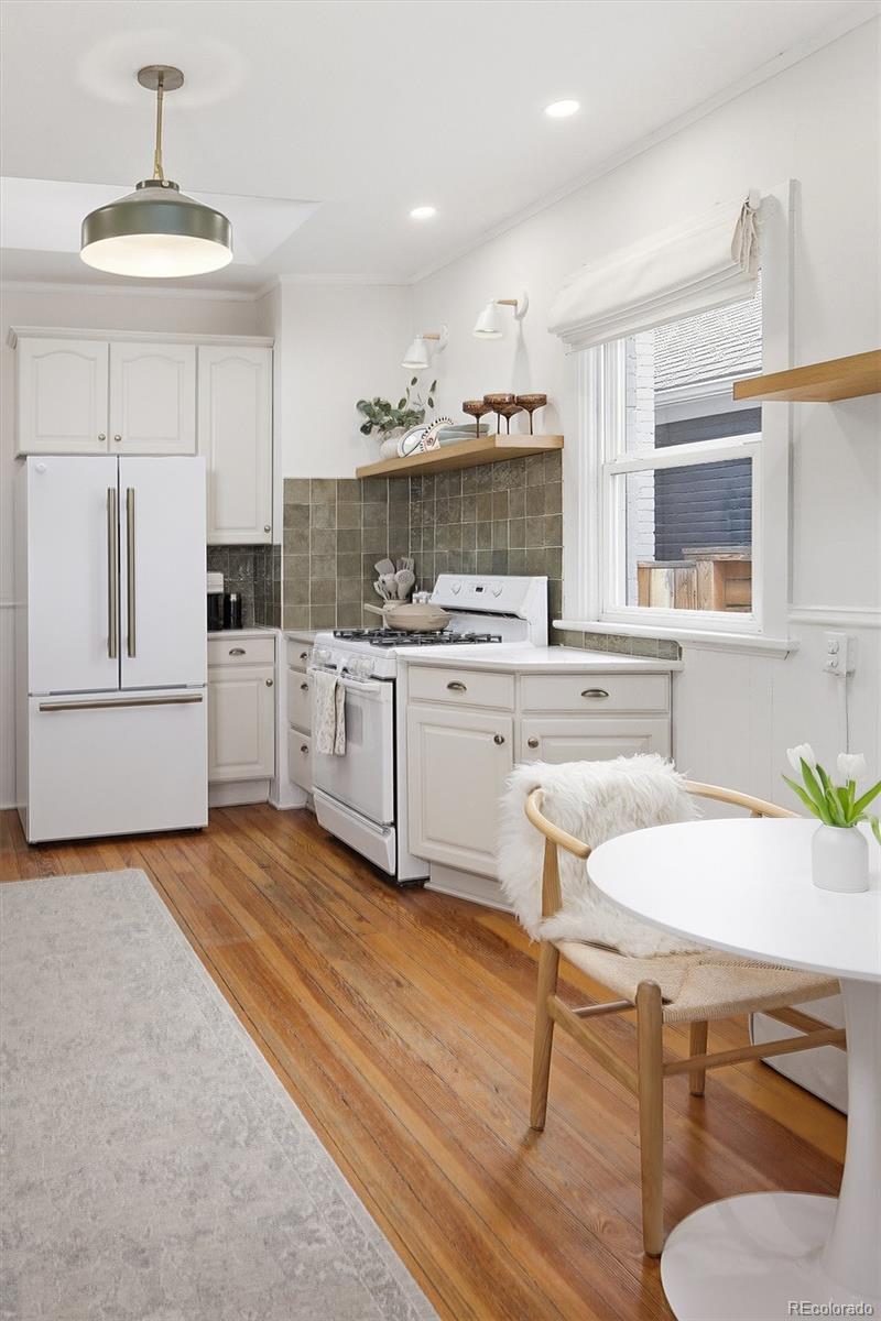 MLS Image #21 for 216 n sherman street,denver, Colorado