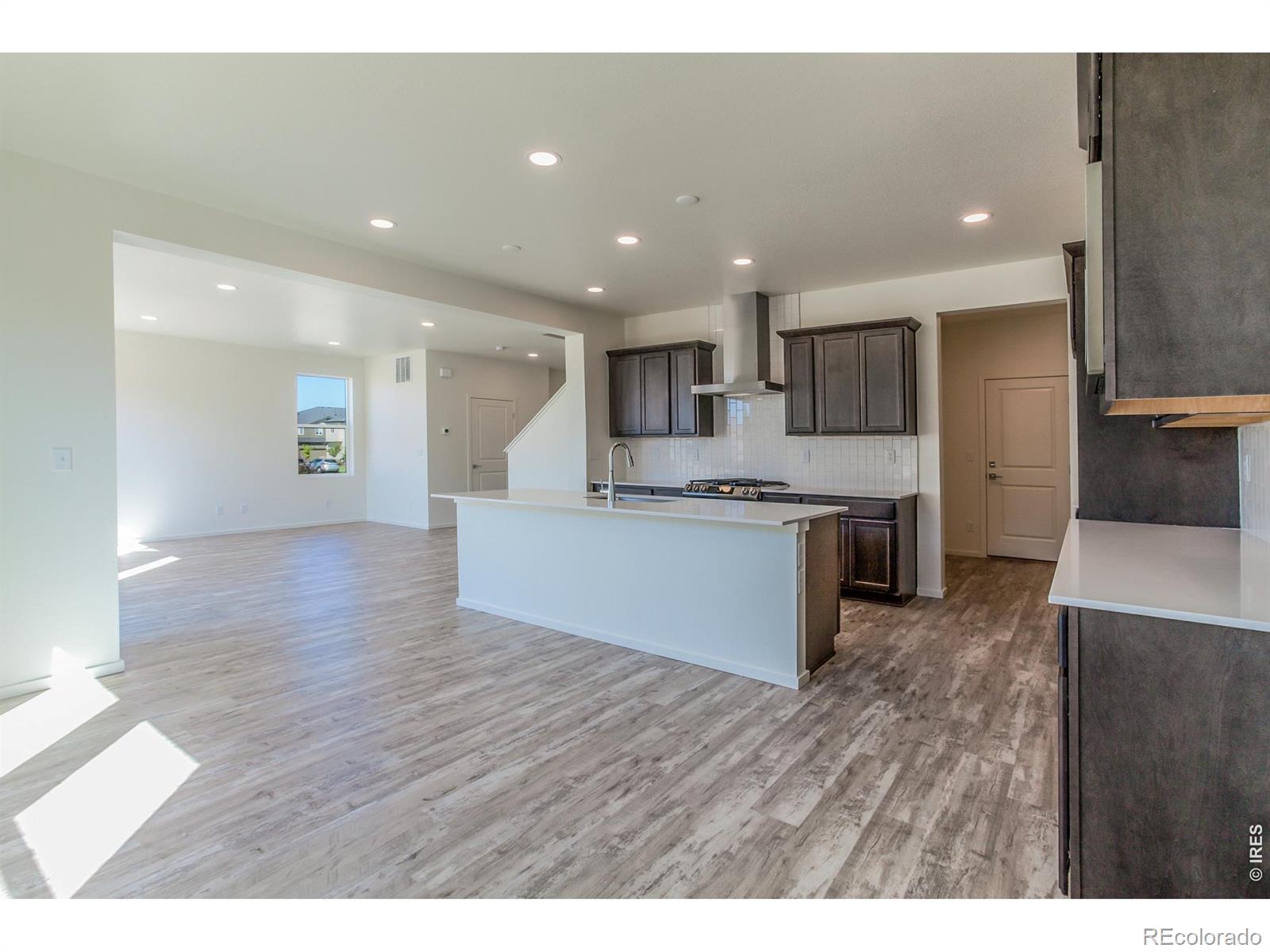 MLS Image #5 for 744  trumpet court,windsor, Colorado