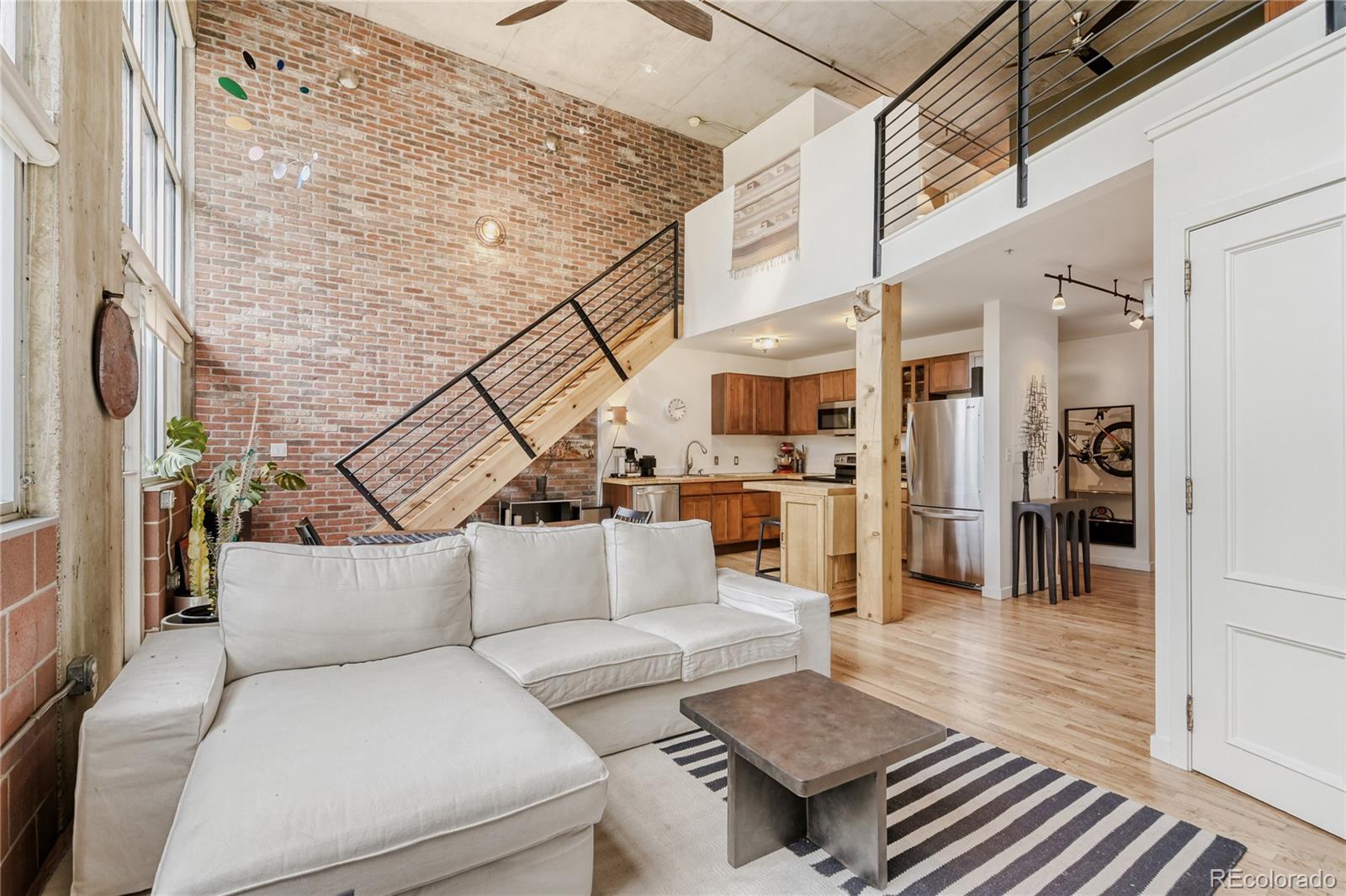 MLS Image #5 for 1050  cherokee street 210,denver, Colorado