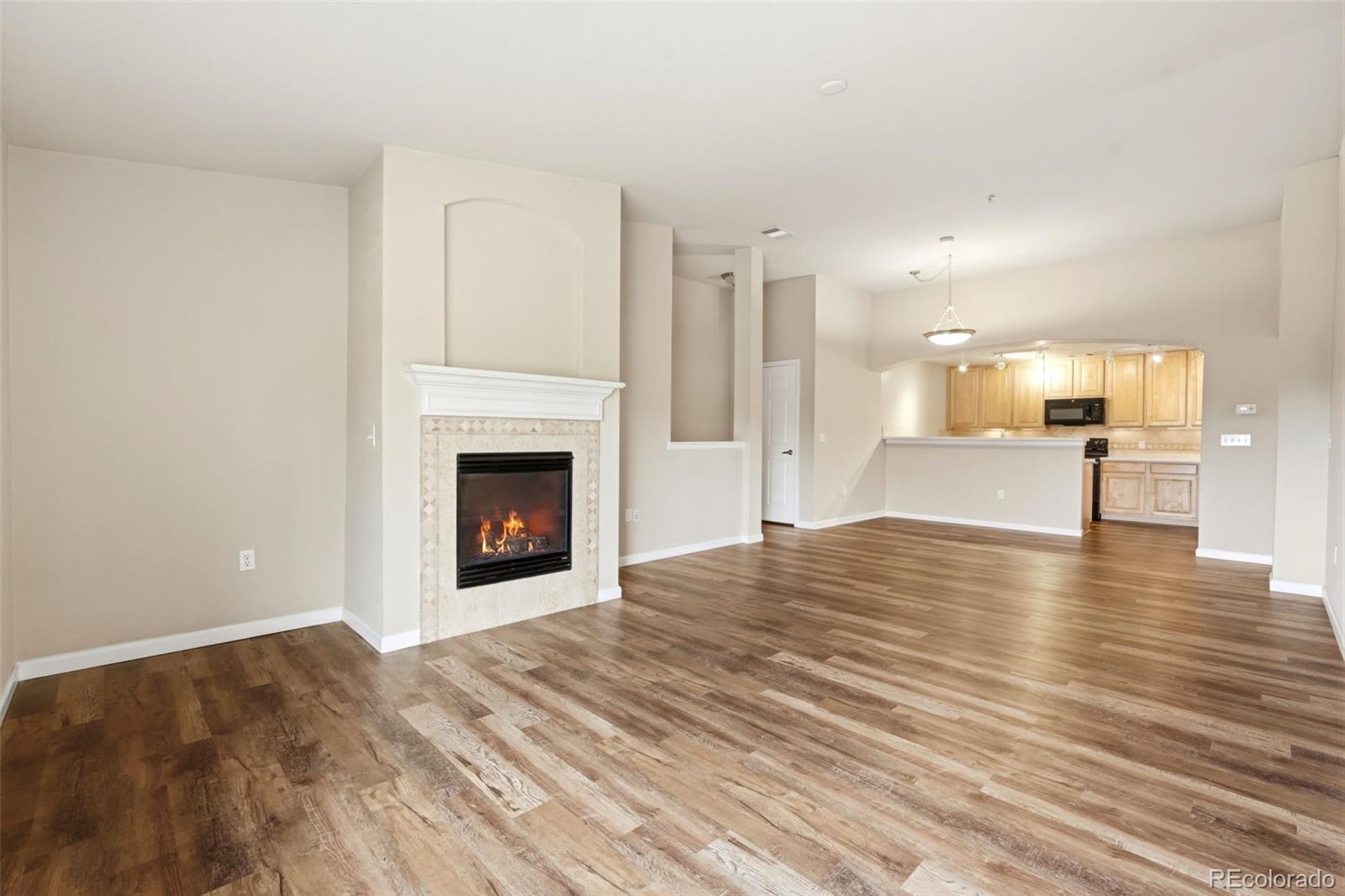 MLS Image #2 for 14156  sun blaze loop c,broomfield, Colorado