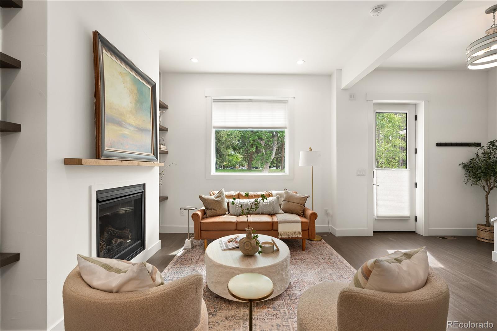 MLS Image #4 for 1555 s grant street,denver, Colorado