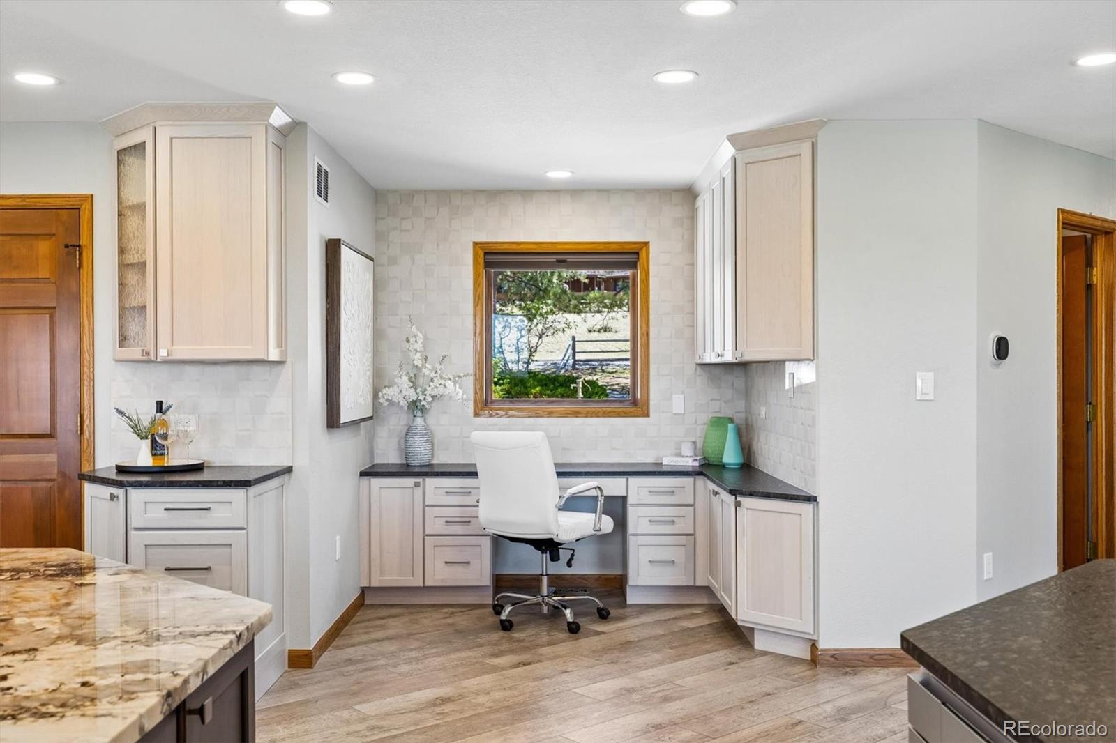 MLS Image #15 for 6166 s netherland circle,centennial, Colorado