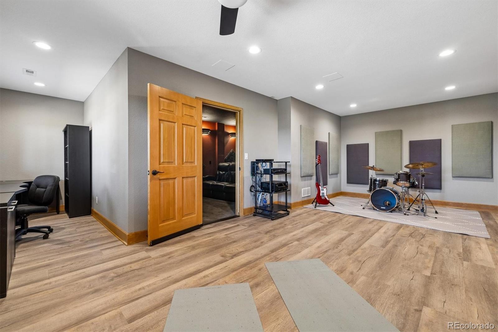 MLS Image #39 for 6166 s netherland circle,centennial, Colorado