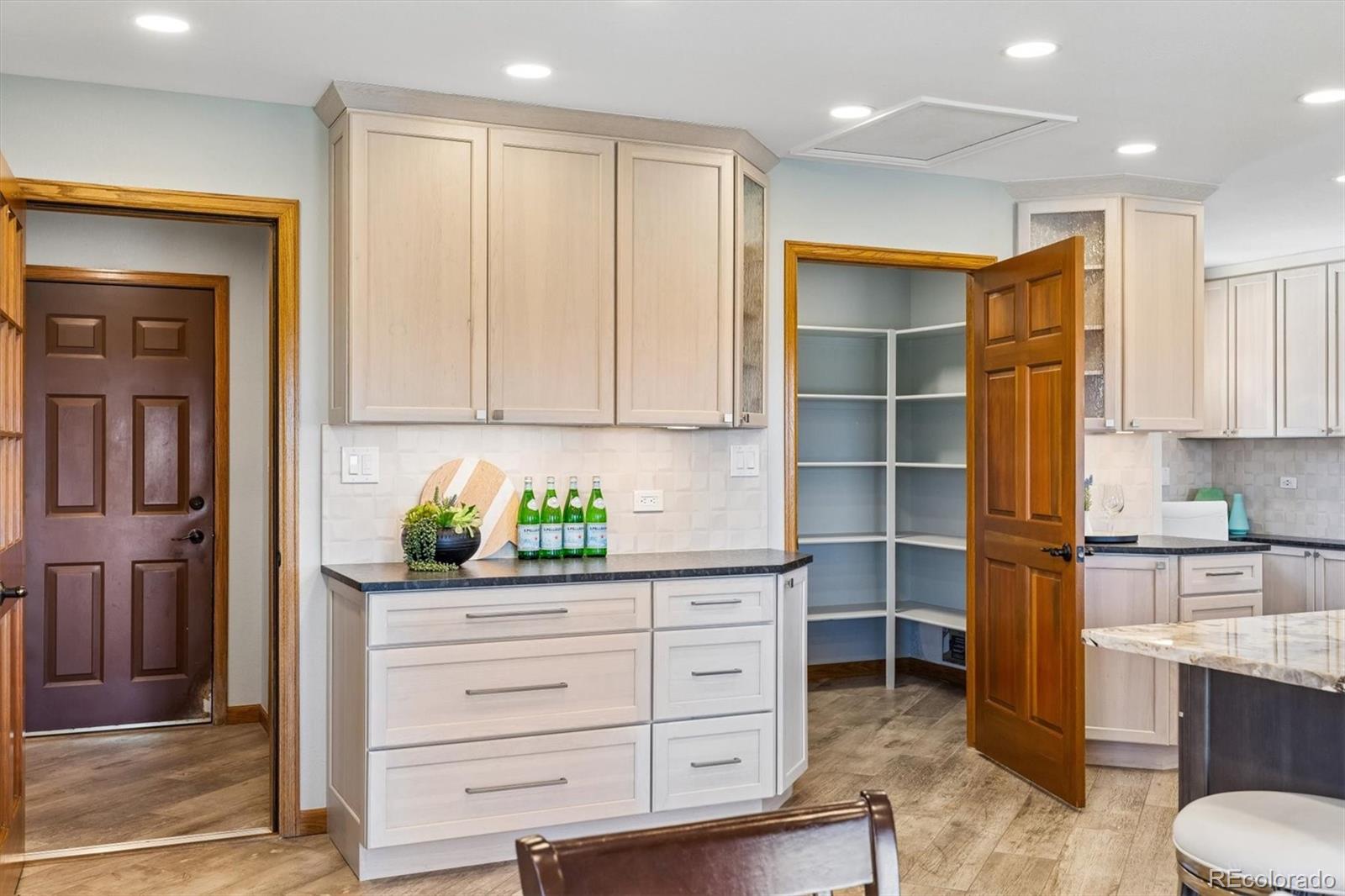 MLS Image #6 for 6166 s netherland circle,centennial, Colorado