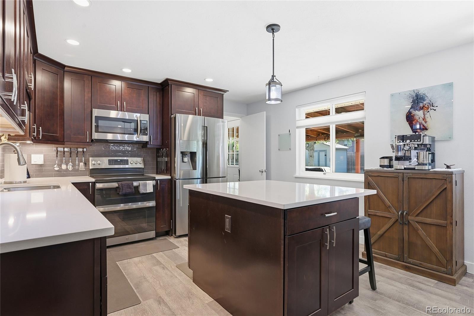 MLS Image #4 for 1637 s balsam court,lakewood, Colorado