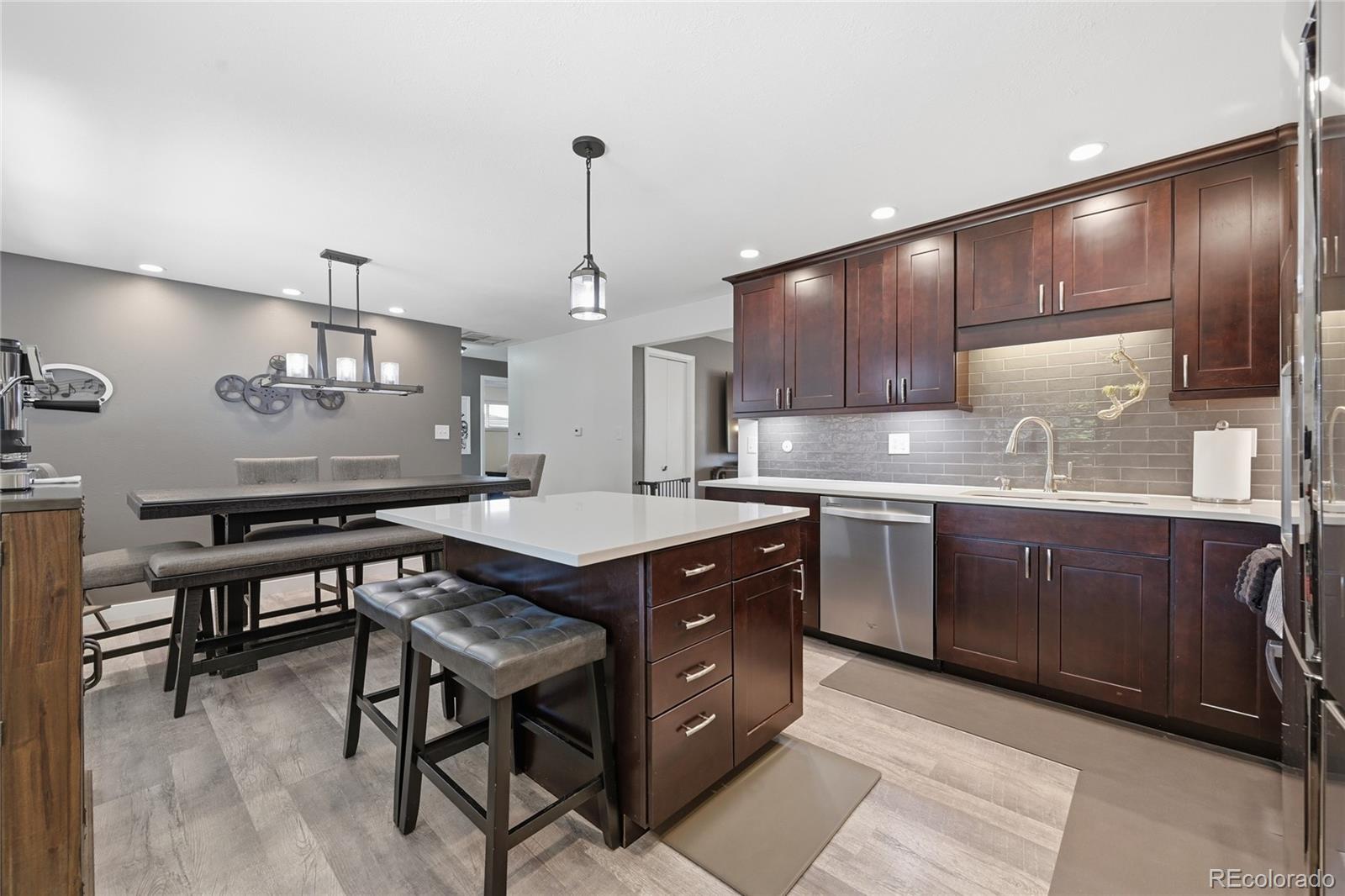 MLS Image #7 for 1637 s balsam court,lakewood, Colorado
