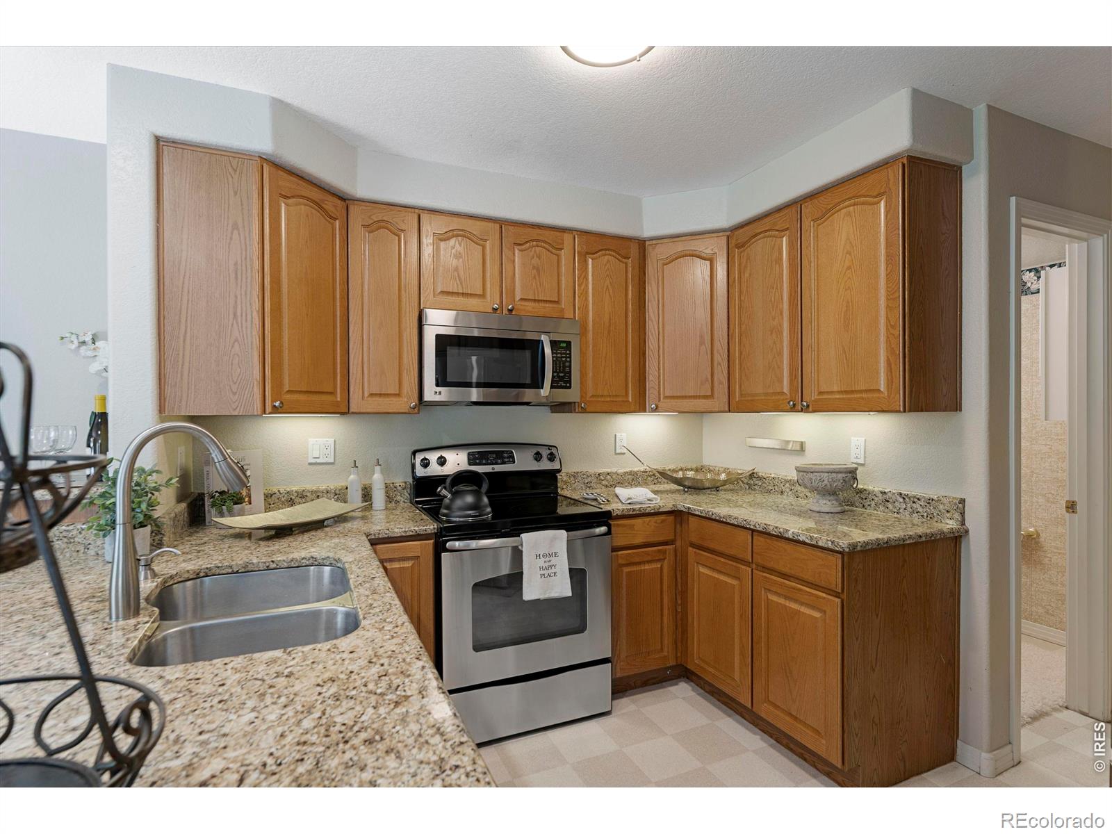 MLS Image #11 for 907  hover ridge circle,longmont, Colorado