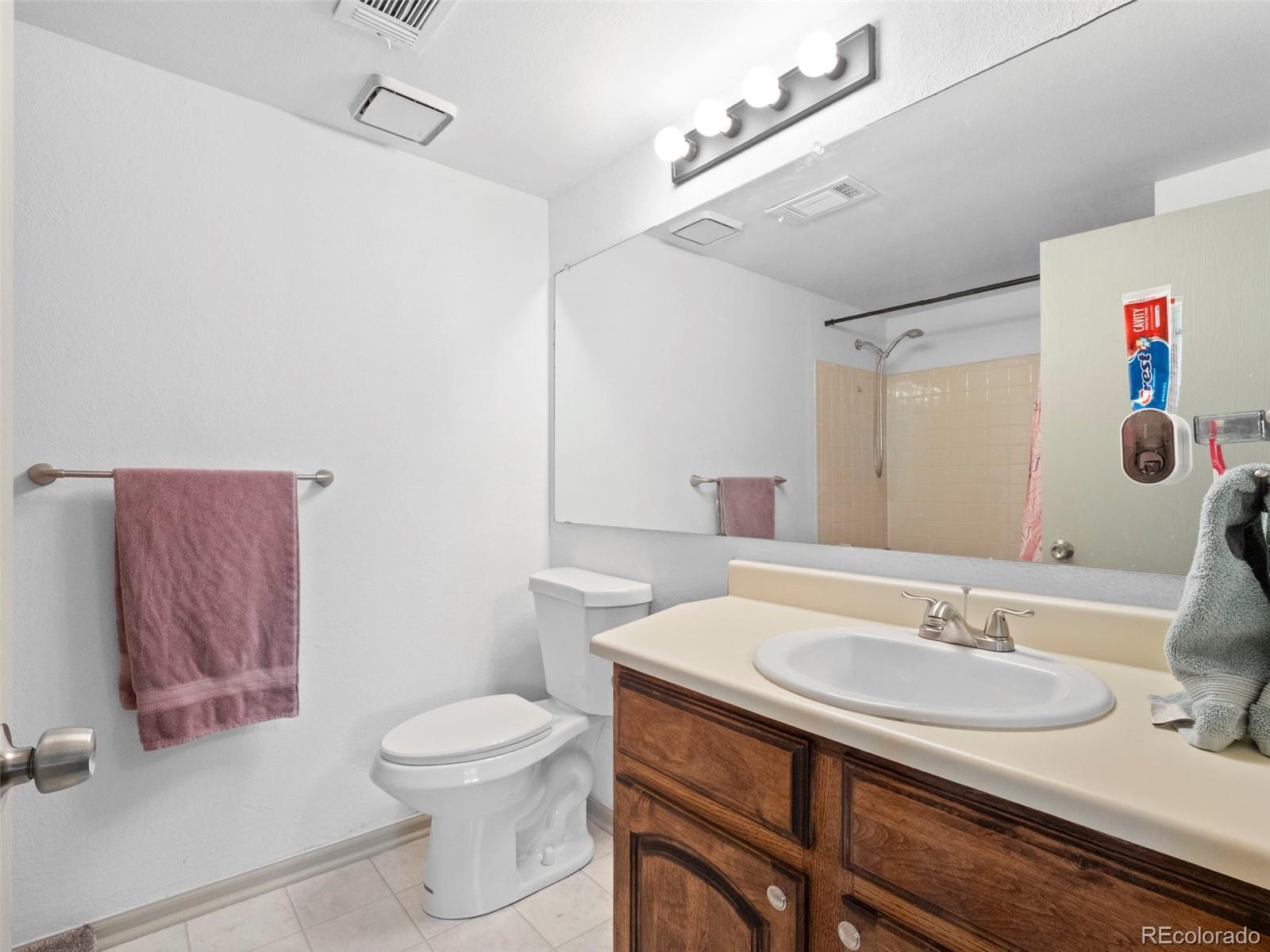 MLS Image #13 for 4594  granby way,denver, Colorado