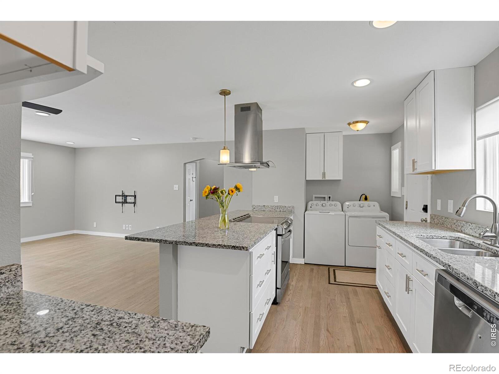 MLS Image #9 for 1216  kingston street,aurora, Colorado
