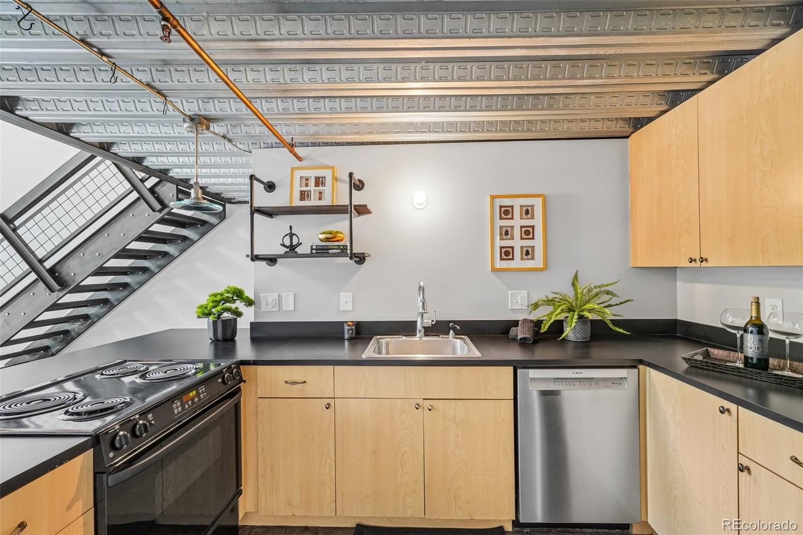 MLS Image #17 for 1111  osage street 16,denver, Colorado