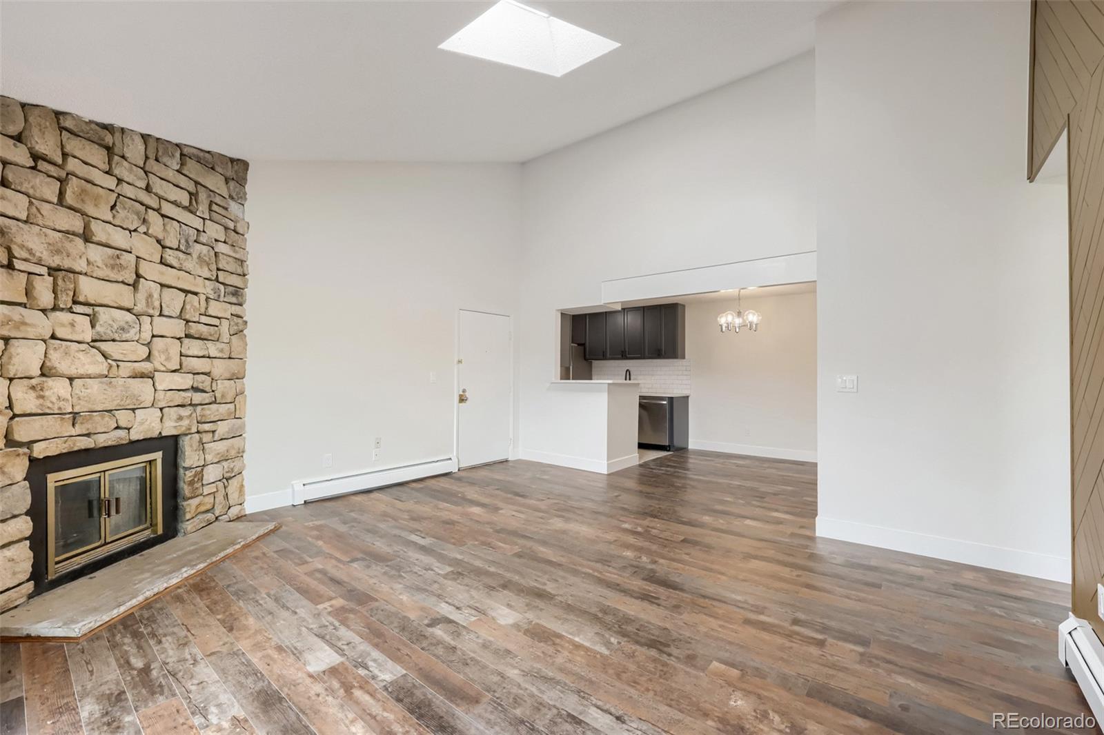 MLS Image #5 for 10150 e virginia avenue 204,denver, Colorado