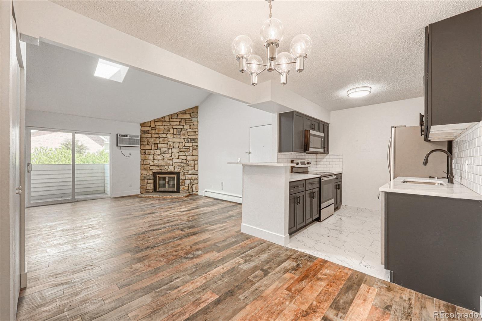 MLS Image #9 for 10150 e virginia avenue 204,denver, Colorado