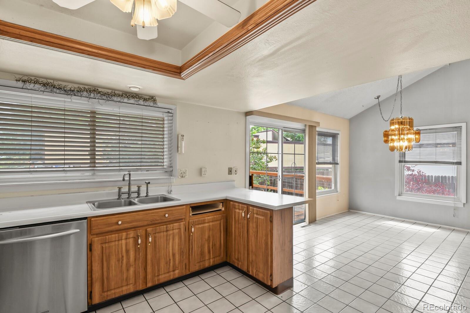 MLS Image #8 for 3559 s fairplay way,aurora, Colorado