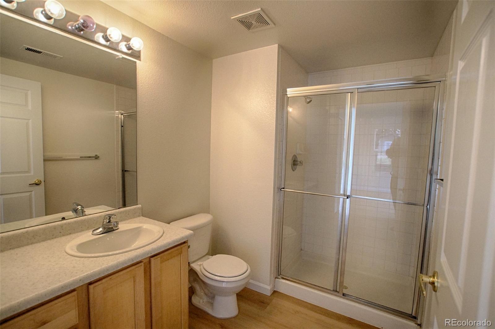 MLS Image #12 for 18201 e greenwood drive a,aurora, Colorado