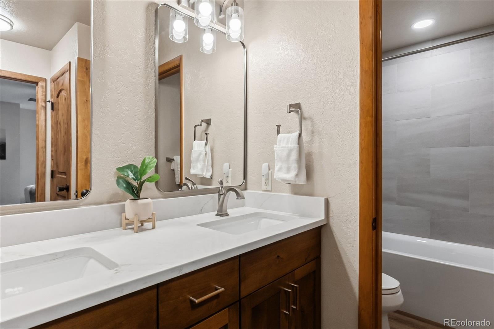 MLS Image #13 for 325  four oclock road c301,breckenridge, Colorado