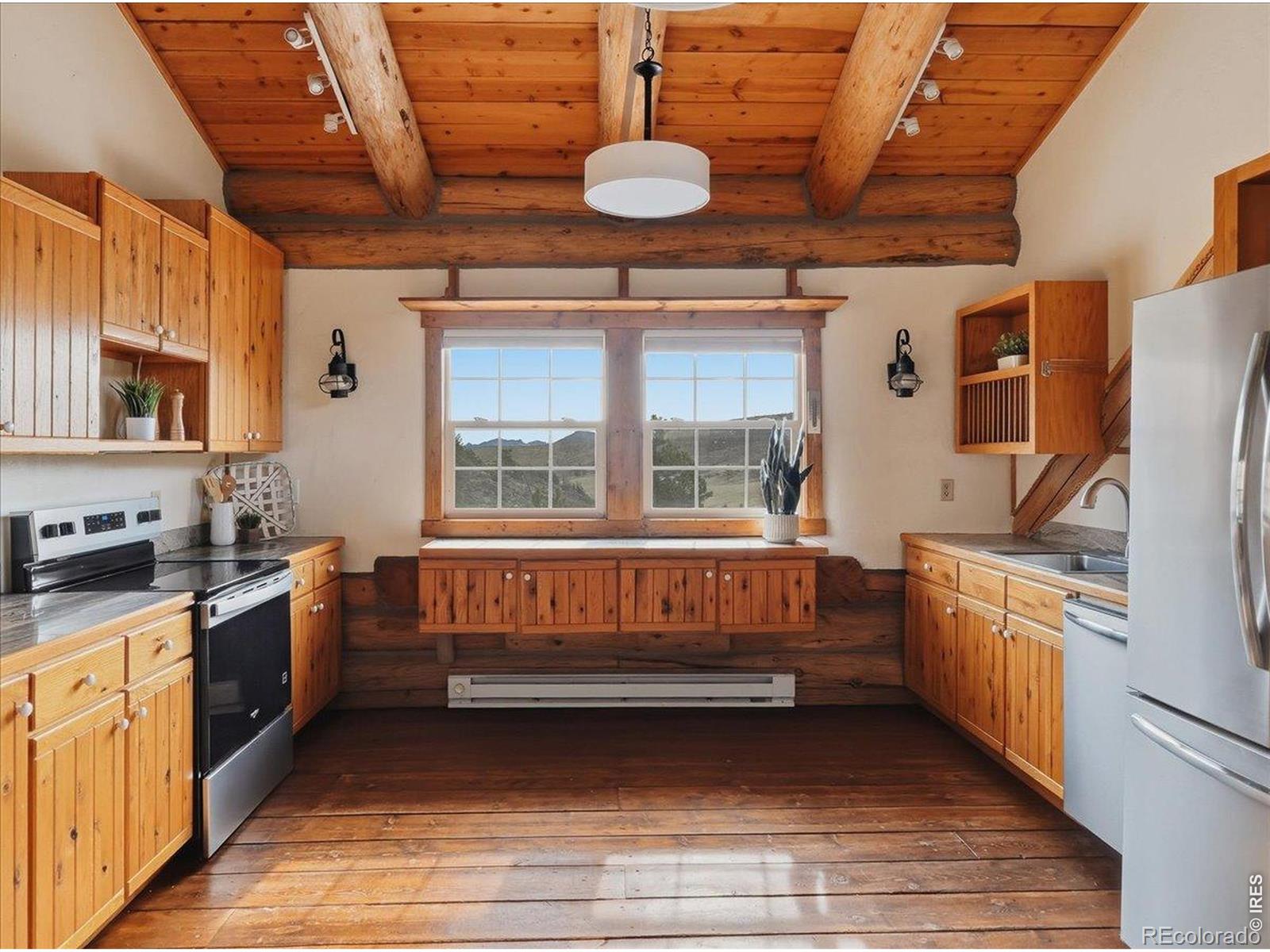 MLS Image #18 for 1652  eiger road,livermore, Colorado