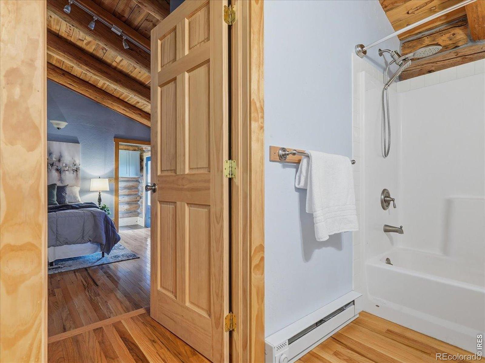 MLS Image #27 for 1652  eiger road,livermore, Colorado