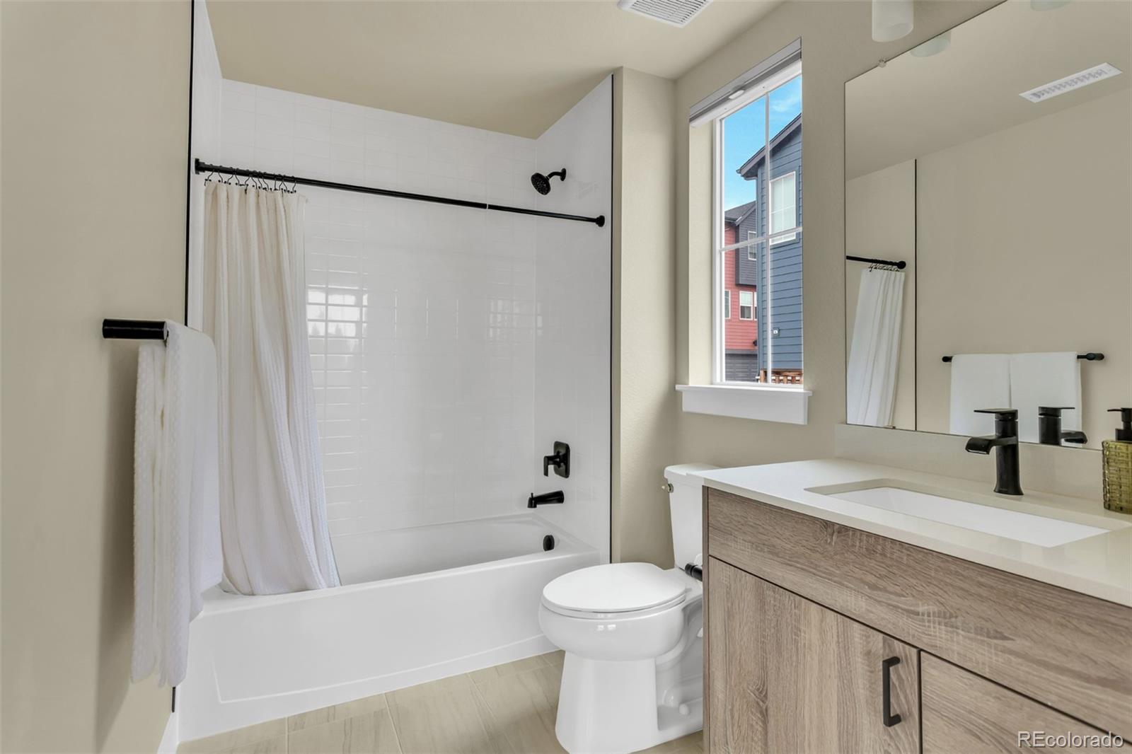 MLS Image #10 for 10290  milwaukee circle,denver, Colorado
