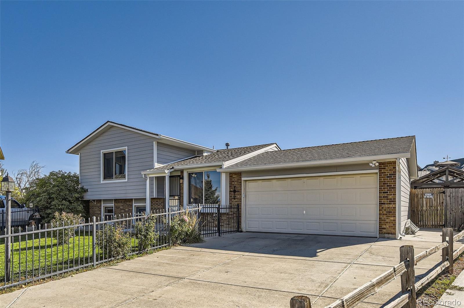 MLS Image #1 for 18938 e utah circle,aurora, Colorado