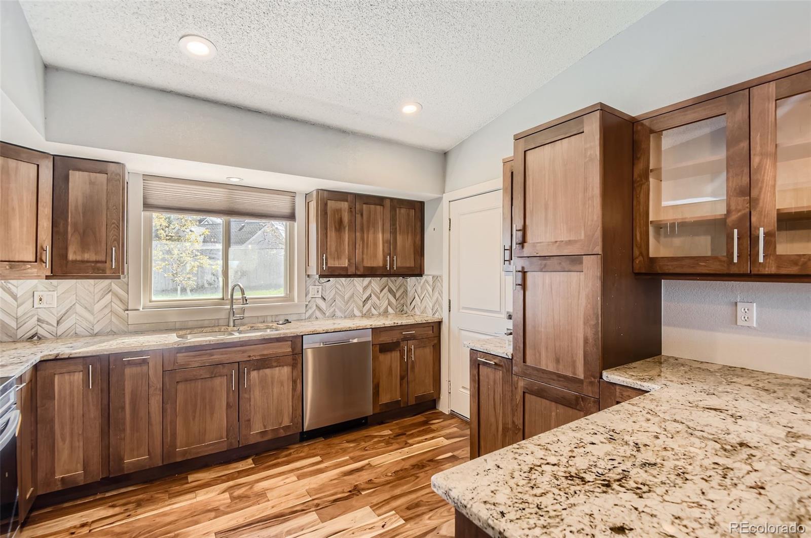 MLS Image #4 for 18938 e utah circle,aurora, Colorado