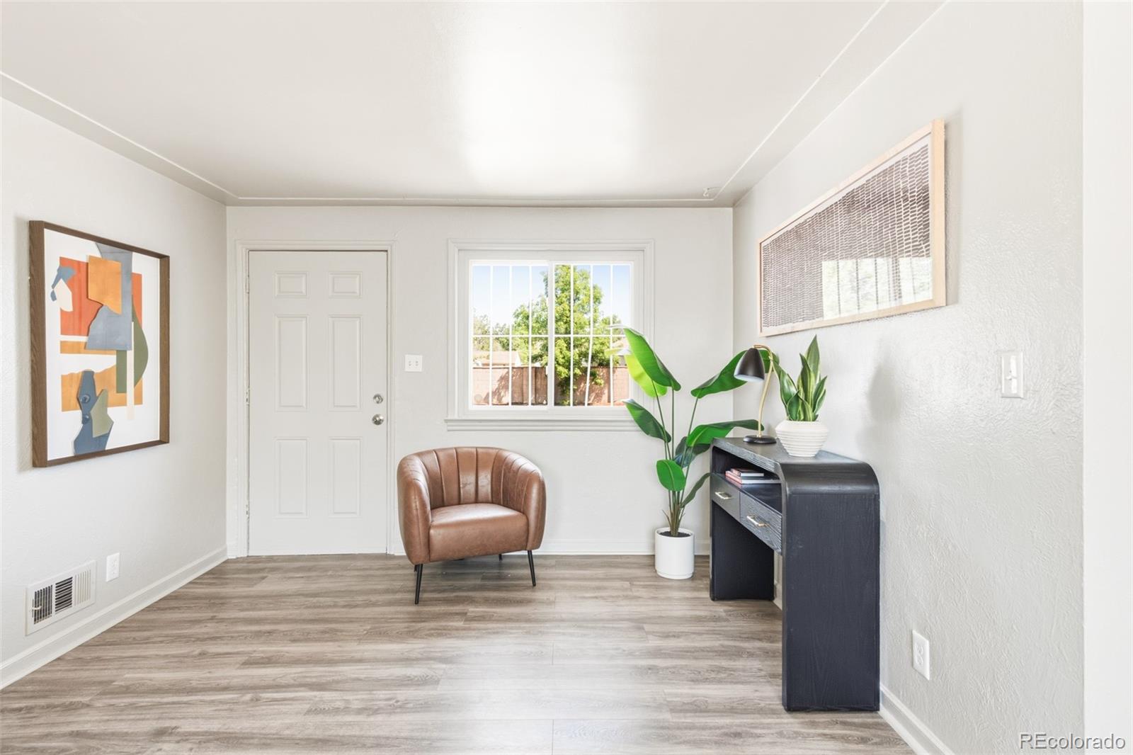 MLS Image #5 for 2690 e 49th avenue,denver, Colorado