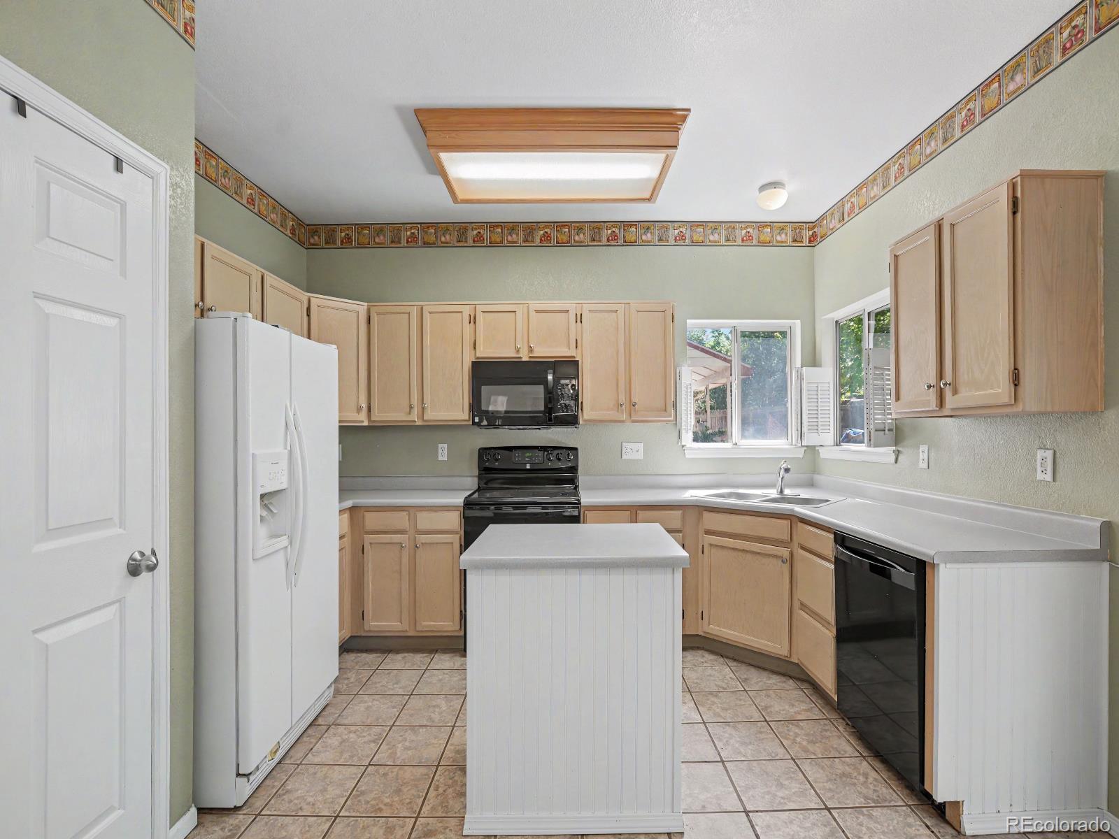 MLS Image #31 for 20636 e oxford place,aurora, Colorado
