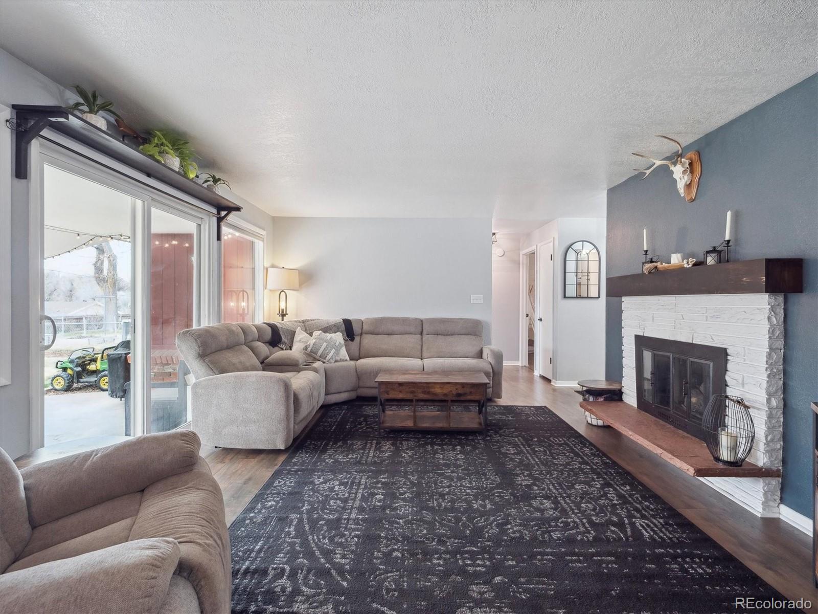 MLS Image #1 for 5479 s huron way,littleton, Colorado