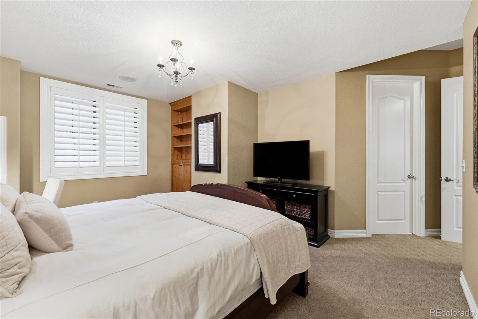 MLS Image #39 for 10258  dowling way,highlands ranch, Colorado