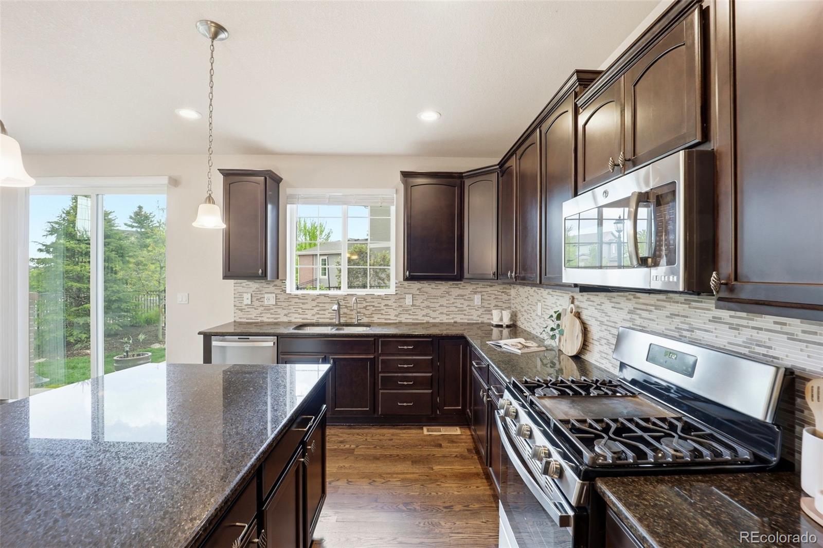 MLS Image #13 for 7566 s quantock court,aurora, Colorado