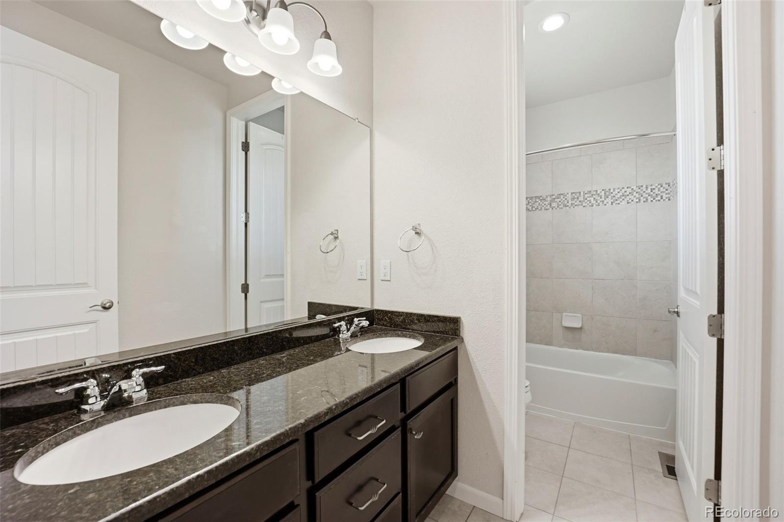 MLS Image #24 for 7566 s quantock court,aurora, Colorado
