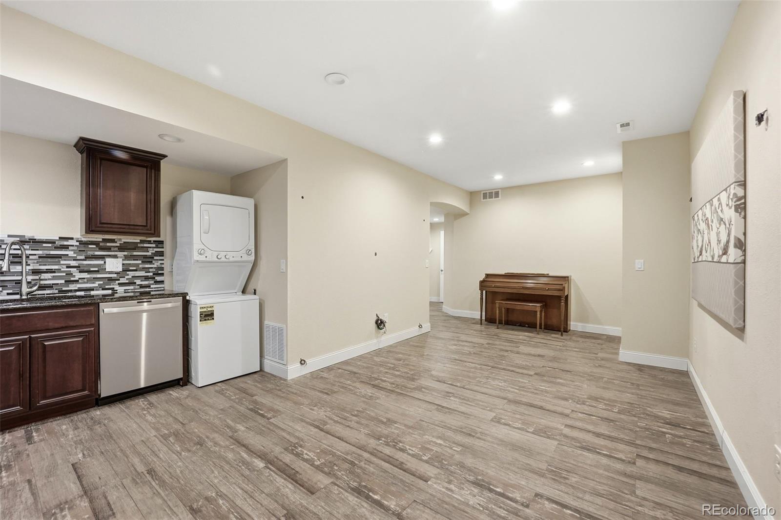MLS Image #29 for 7566 s quantock court,aurora, Colorado
