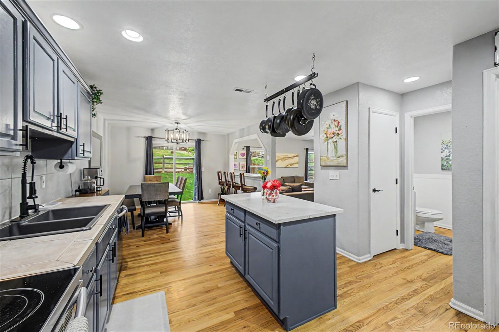 MLS Image #13 for 9622  elk mountain circle,littleton, Colorado