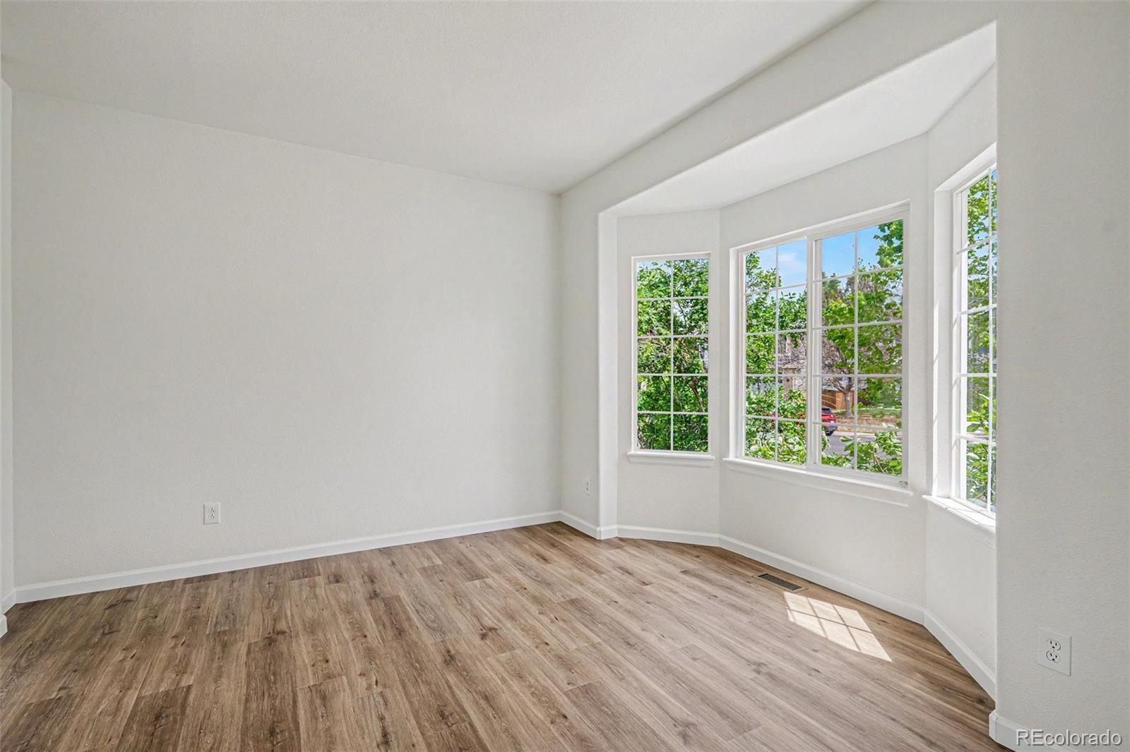MLS Image #12 for 9404  painted canyon circle,highlands ranch, Colorado