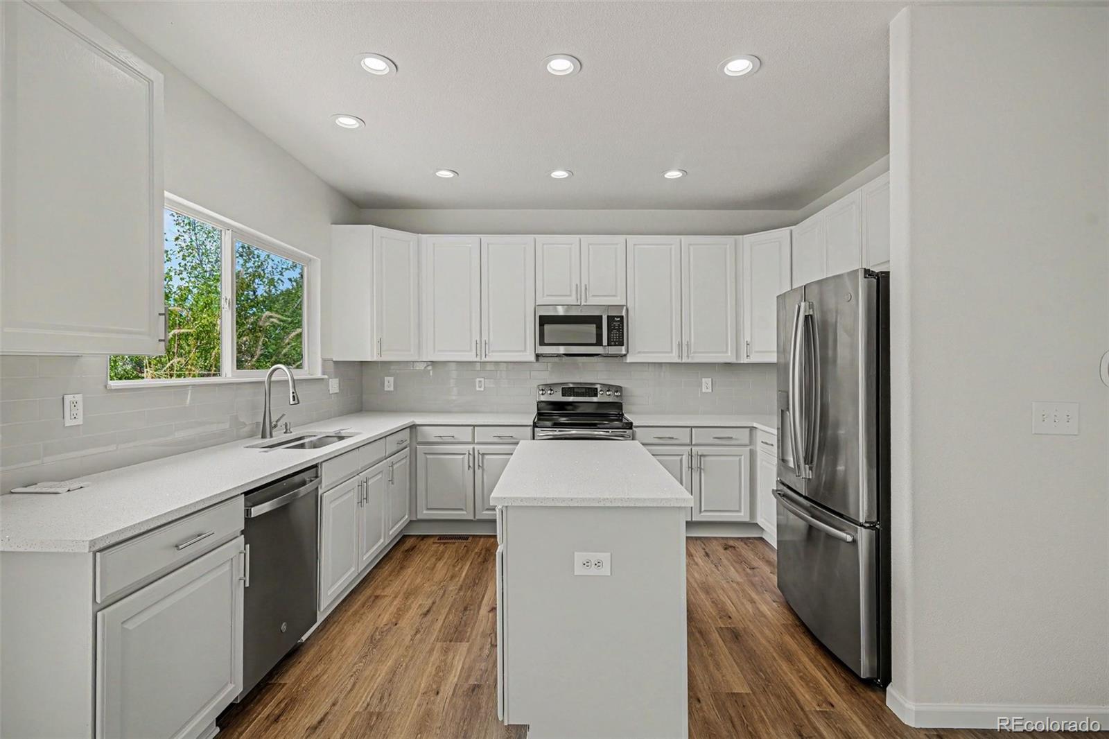 MLS Image #2 for 9404  painted canyon circle,highlands ranch, Colorado