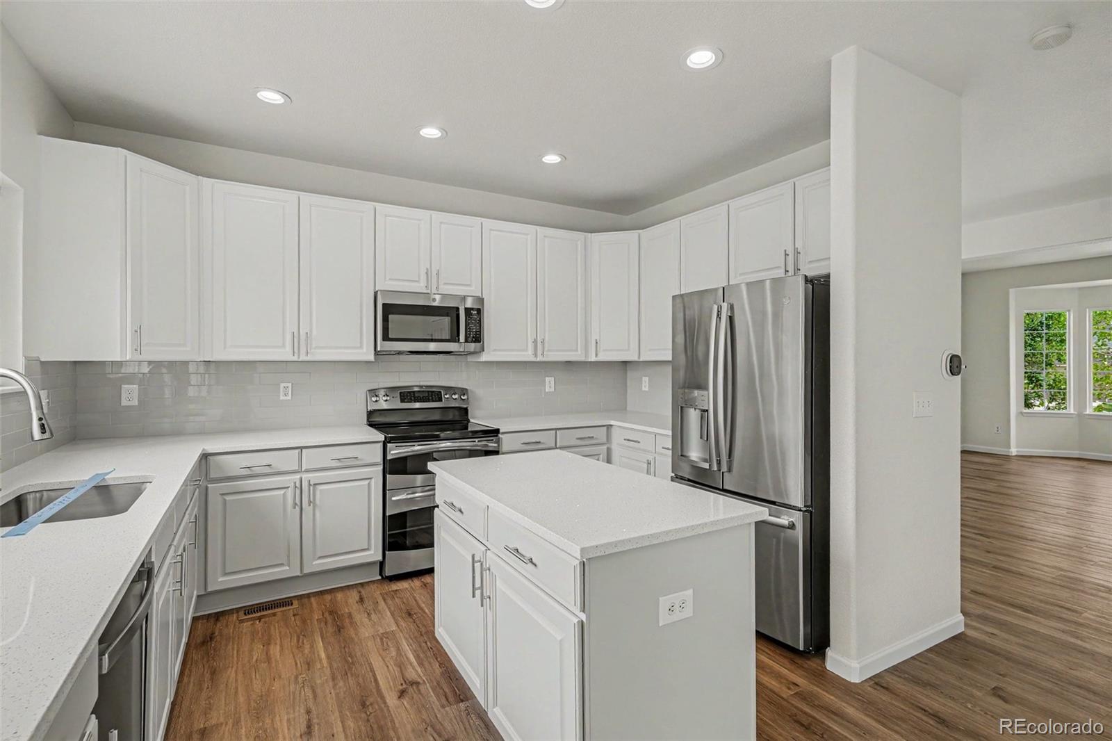 MLS Image #3 for 9404  painted canyon circle,highlands ranch, Colorado