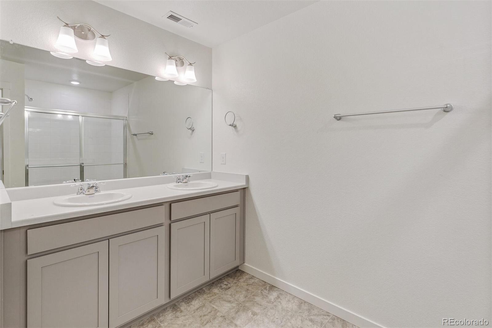 MLS Image #17 for 28253 e 4th place,watkins, Colorado