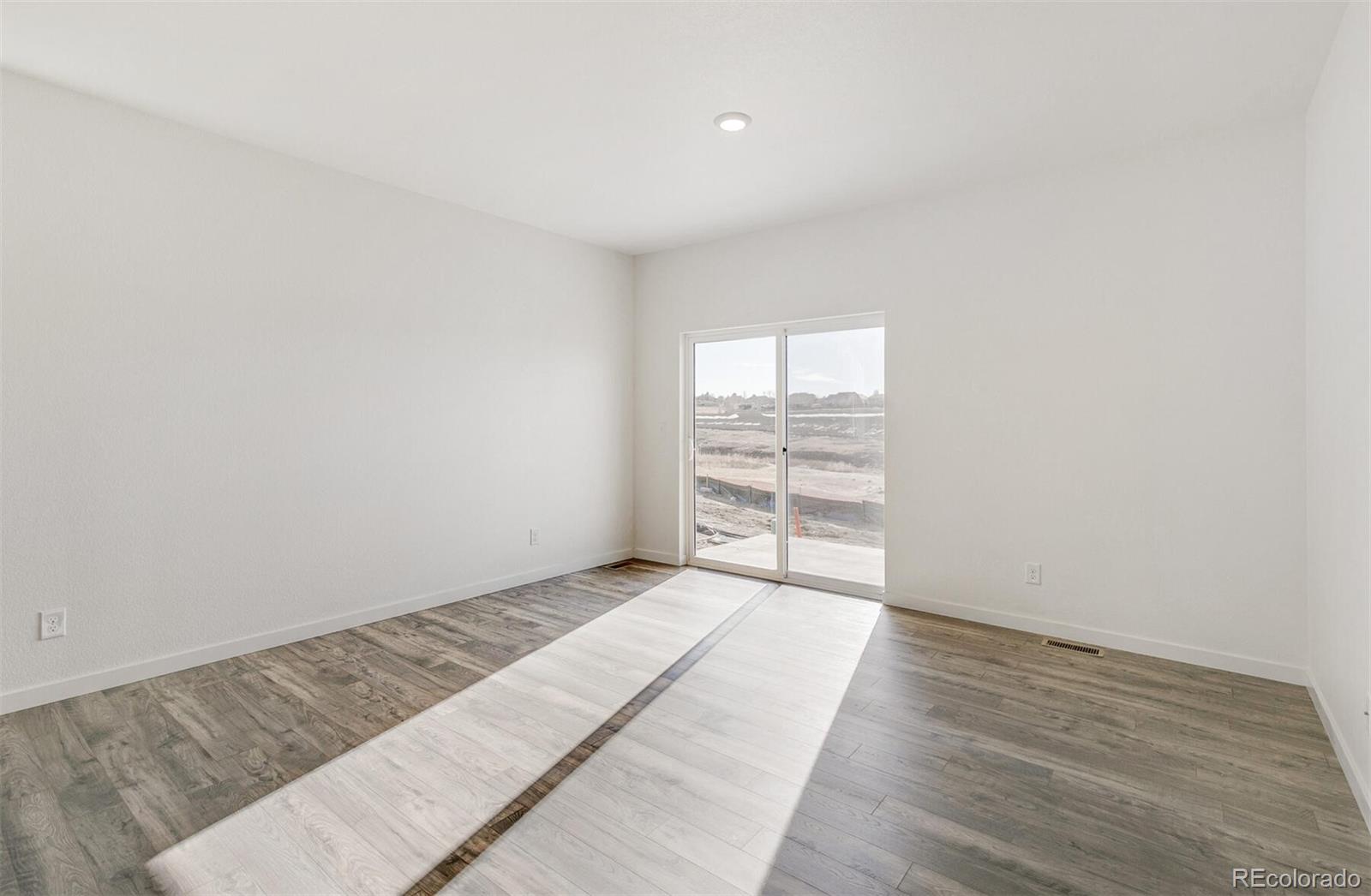 MLS Image #4 for 28253 e 4th place,watkins, Colorado