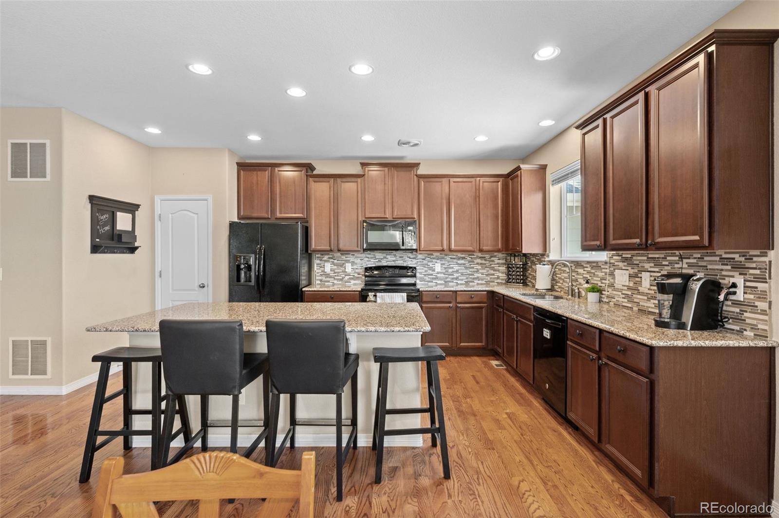 MLS Image #18 for 26050 e 1st avenue,aurora, Colorado