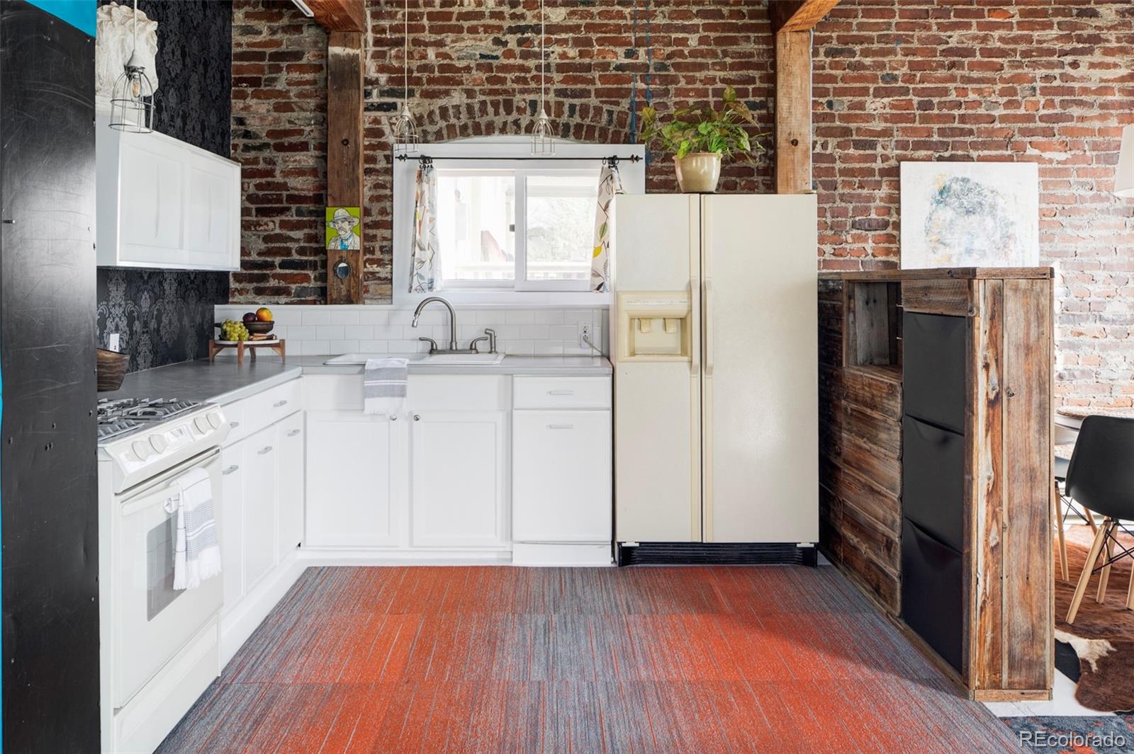 MLS Image #5 for 3733 n franklin street,denver, Colorado